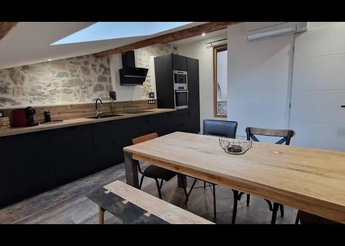 Apartment Votre Loft Aux Halles De Sete