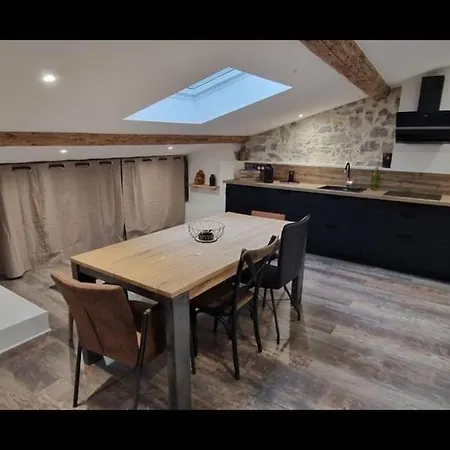 Lägenhet Votre Loft Aux Halles De Sète